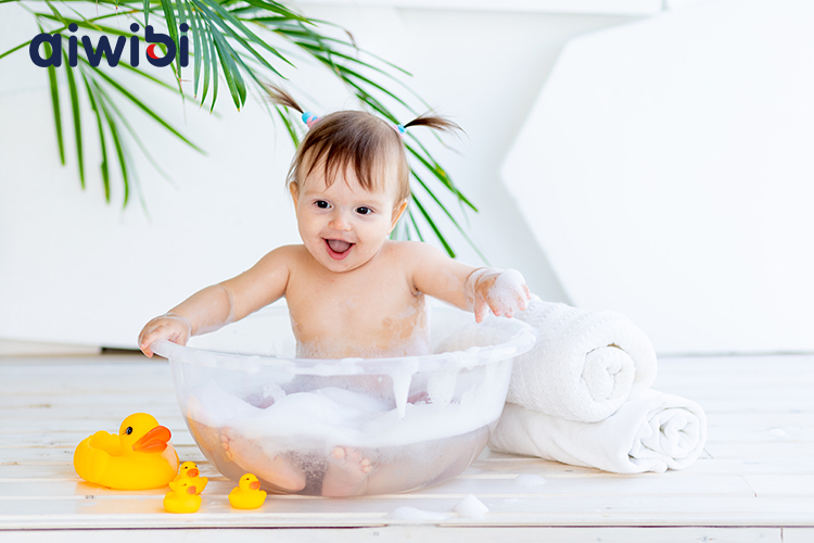 Baby's First Bath: How to Give a Newborn a Bath